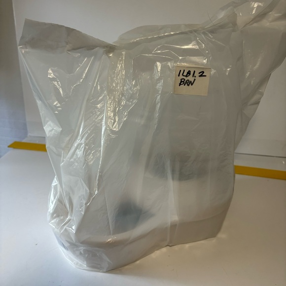 Petmate Replenish Pet Waterer Microban White Gravity Fed Automatic Dispenser Gal - Picture 11 of 11